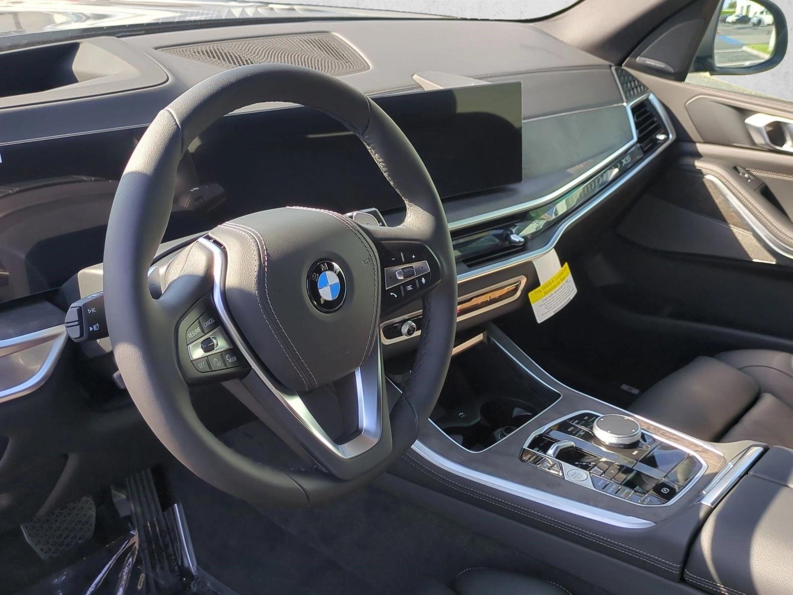 2026 BMW X5 sDrive40i photo 3