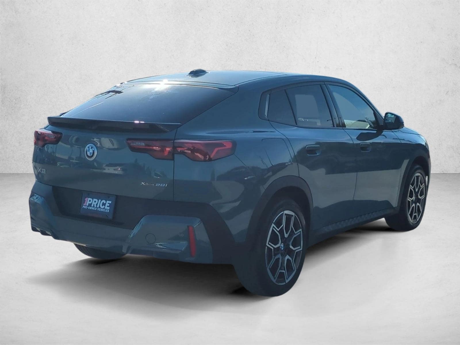2025 BMW X2 xDrive28i photo 4