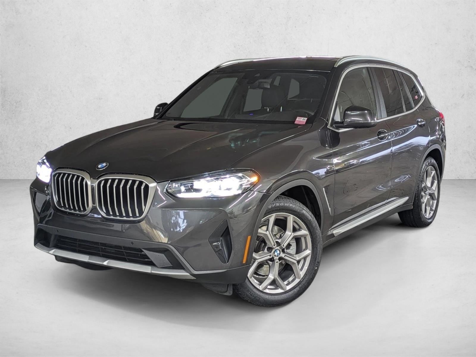 2023 BMW X3 30i's photo