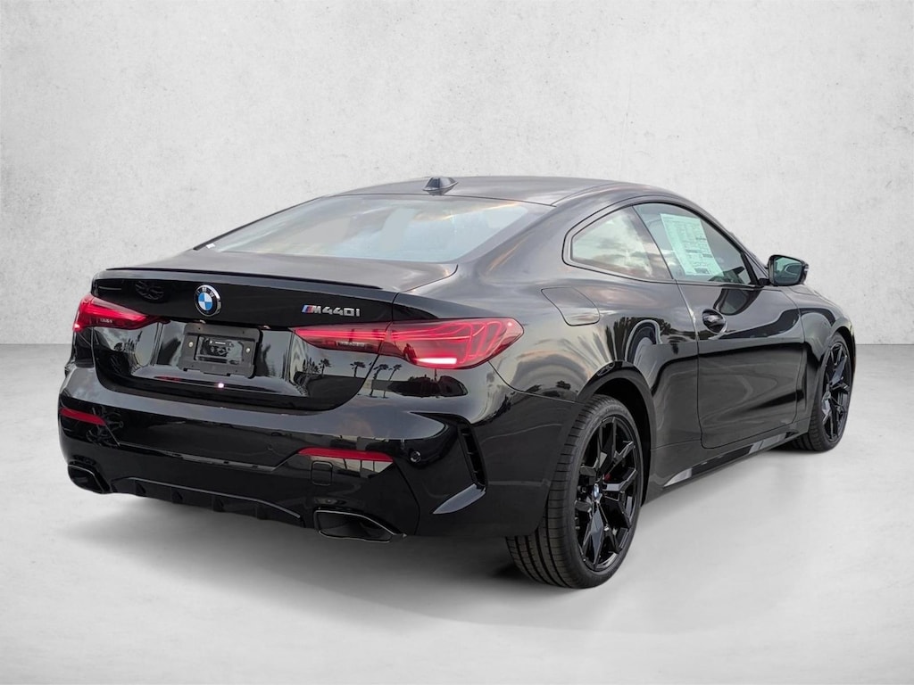 New 2026 BMW M440i  Coupe