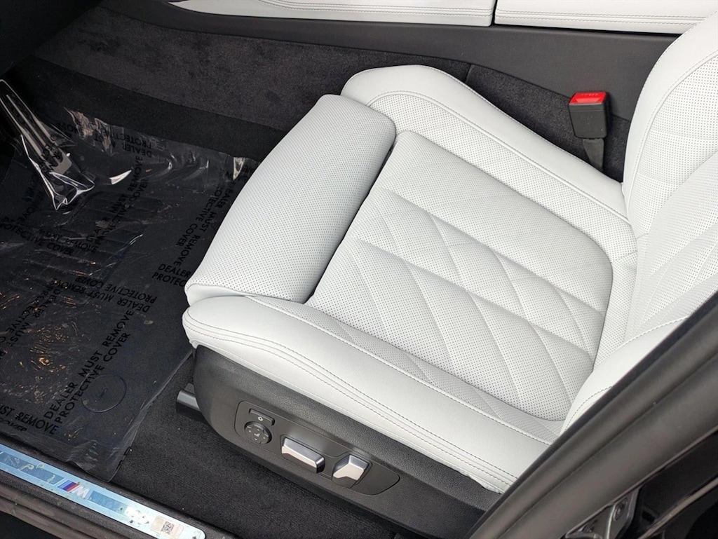 New 2026 BMW X5 sDrive40i SUV