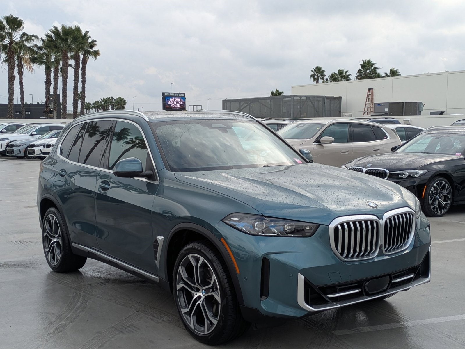 2026 BMW X5 sDrive40i photo 2