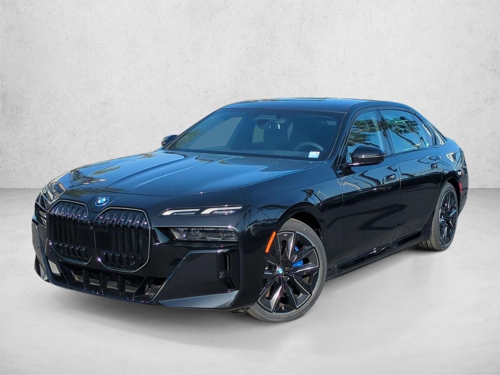 2025 BMW i7 xDrive60 Sedan's photo