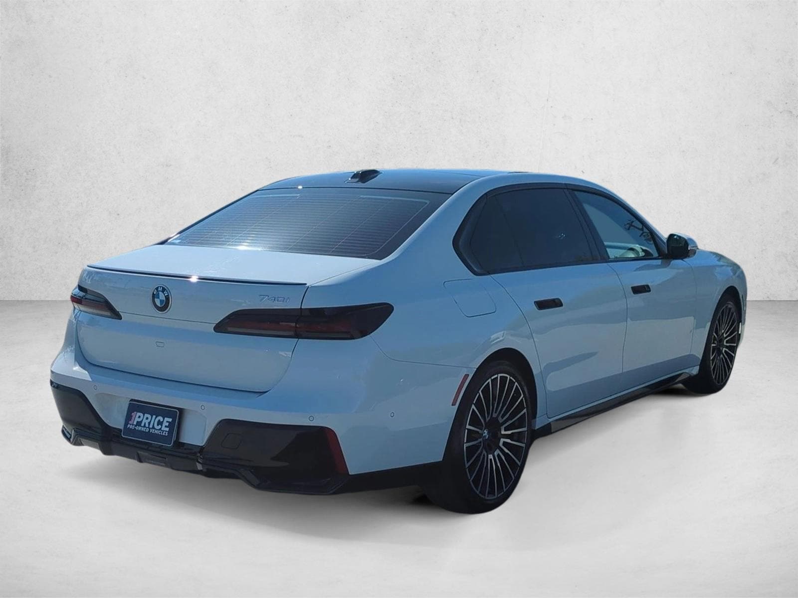 2024 BMW 740i photo 4