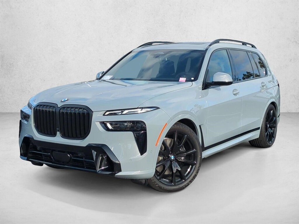 New 2026 BMW X7 xDrive40i SUV