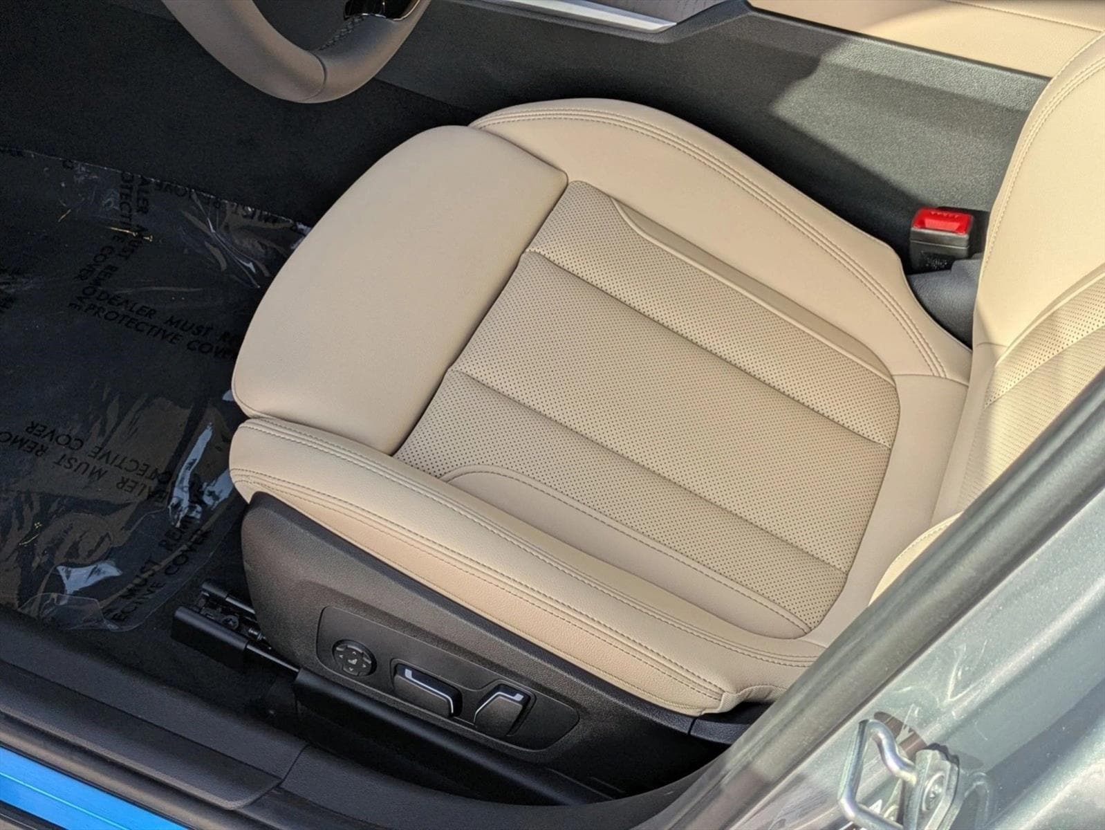 2026 BMW 330i NA photo 4