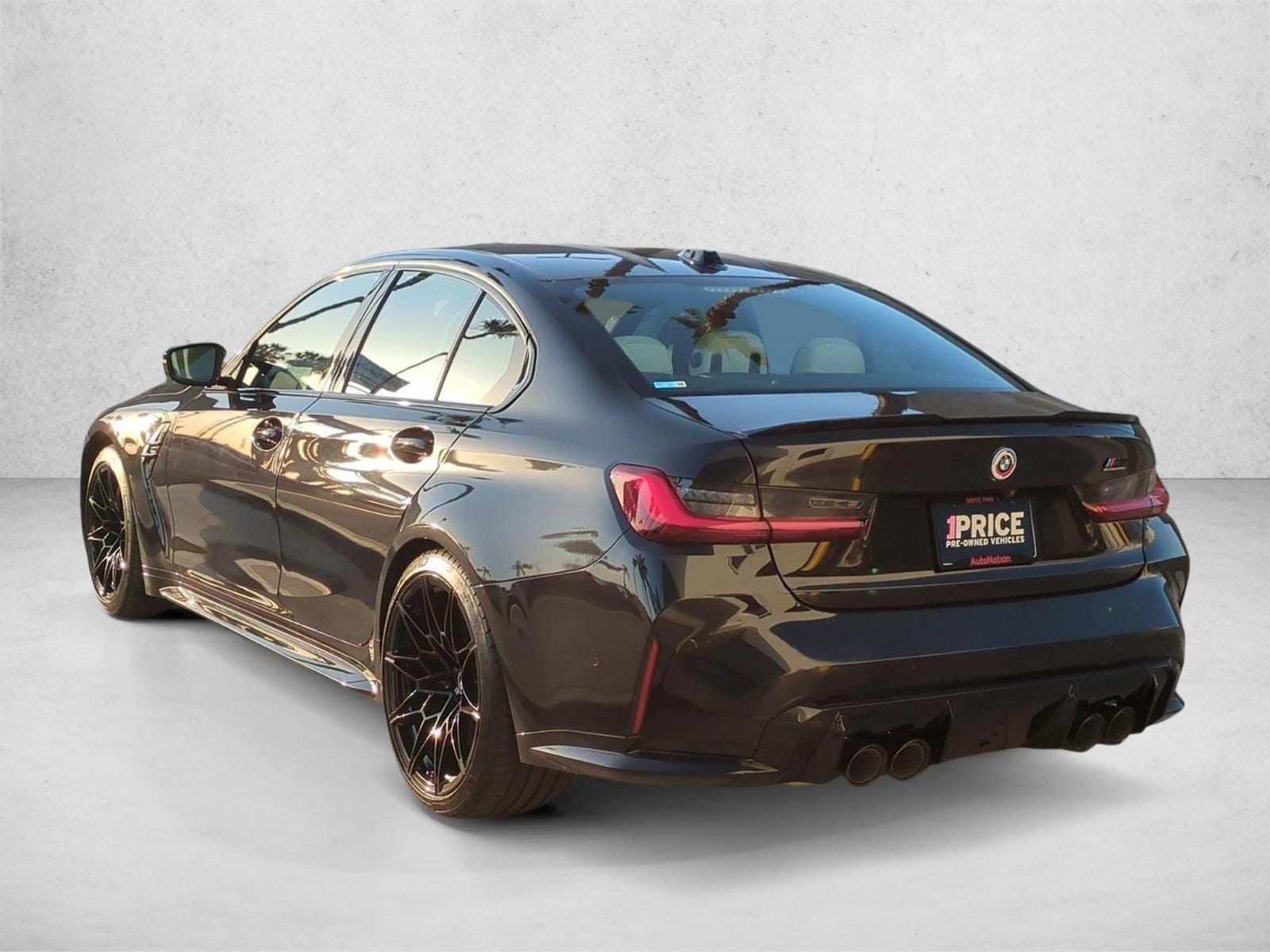 2023 BMW M3 Competition photo 3