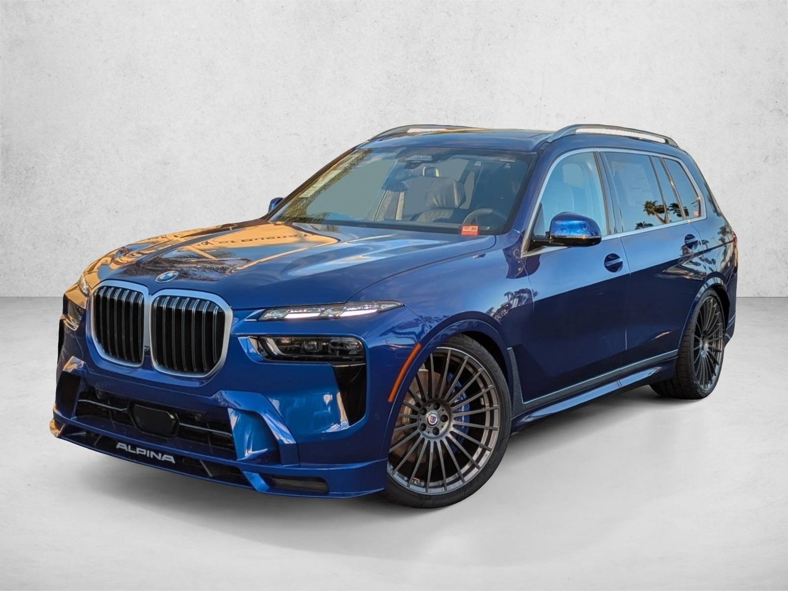 2026 BMW X7 ALPINA XB7's photo