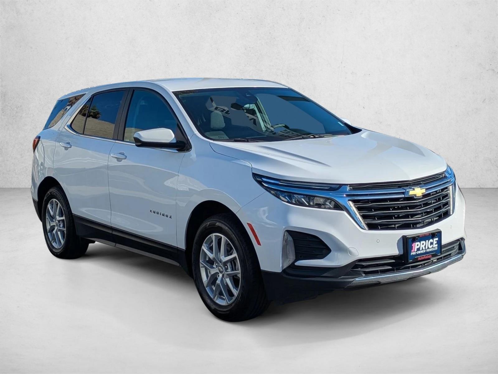 2024 Chevrolet Equinox photo 2
