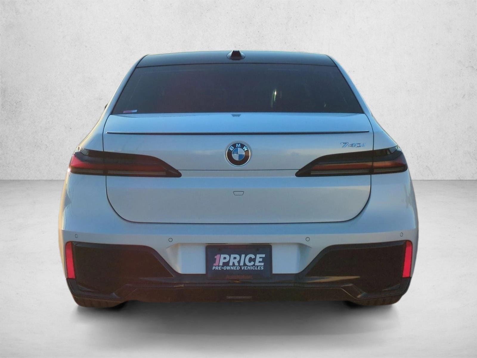 2024 BMW 740i photo 6