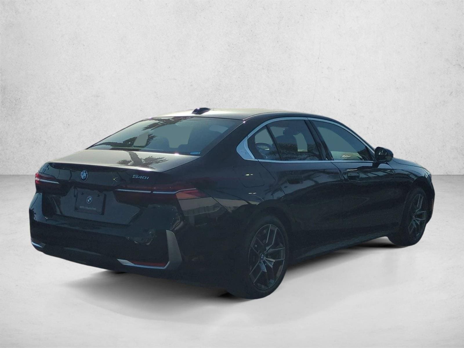 2026 BMW 540i xDrive photo 2