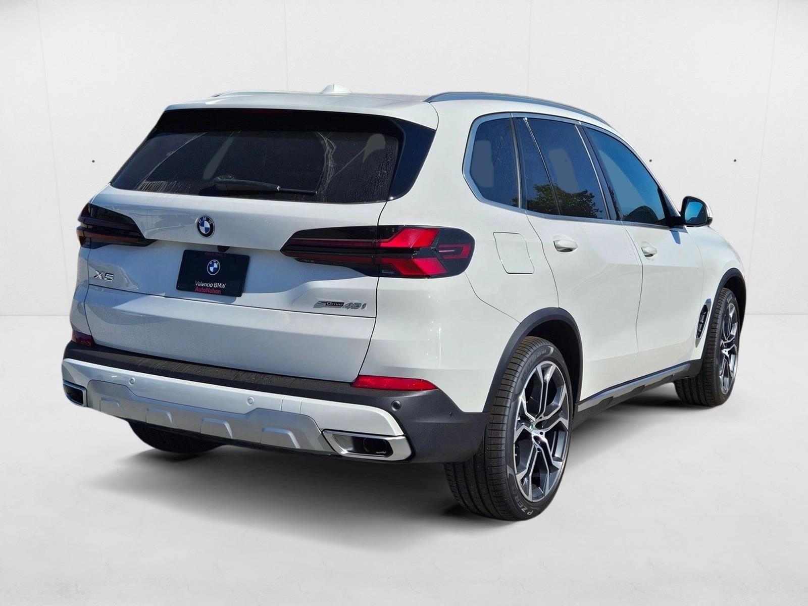 2026 Bmw X5 sDrive40i photo 2
