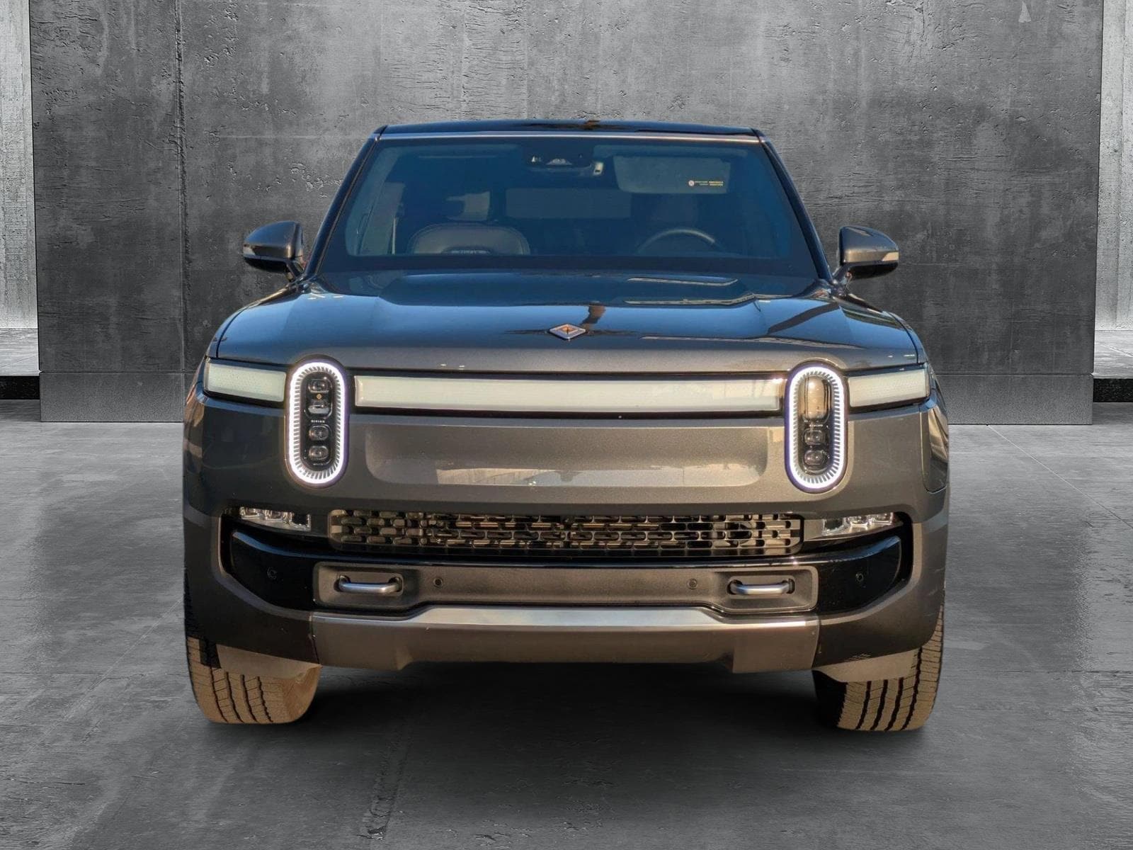 Used 2023 Rivian R1S Adventure with VIN 7PDSGABA1PN011983 for sale in Buena Park, CA