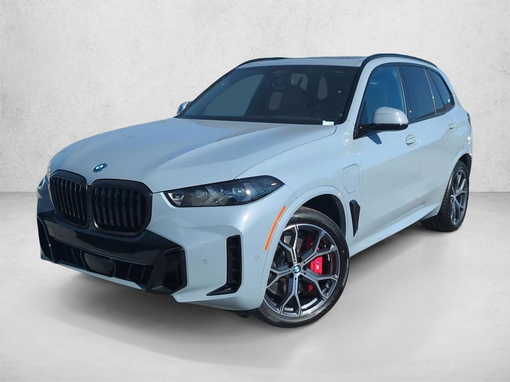 New 2026 BMW X5 PHEV xDrive50e SUV