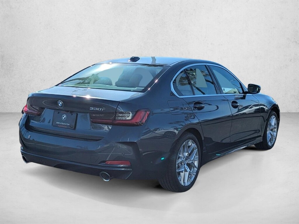 New 2026 BMW 330i NA Sedan