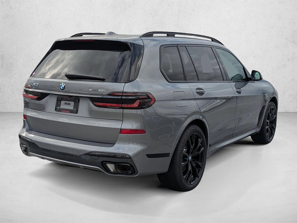 New 2026 BMW X7 xDrive40i SUV