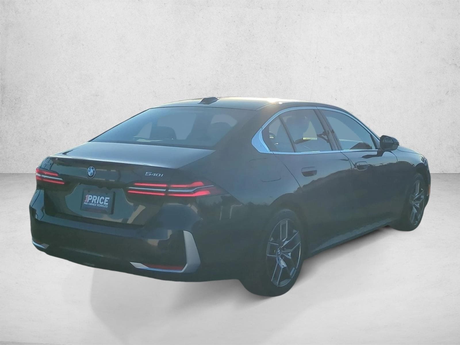 2026 BMW 540i xDrive photo 4