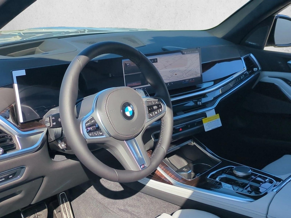 New 2027 BMW X7 xDrive40i SUV