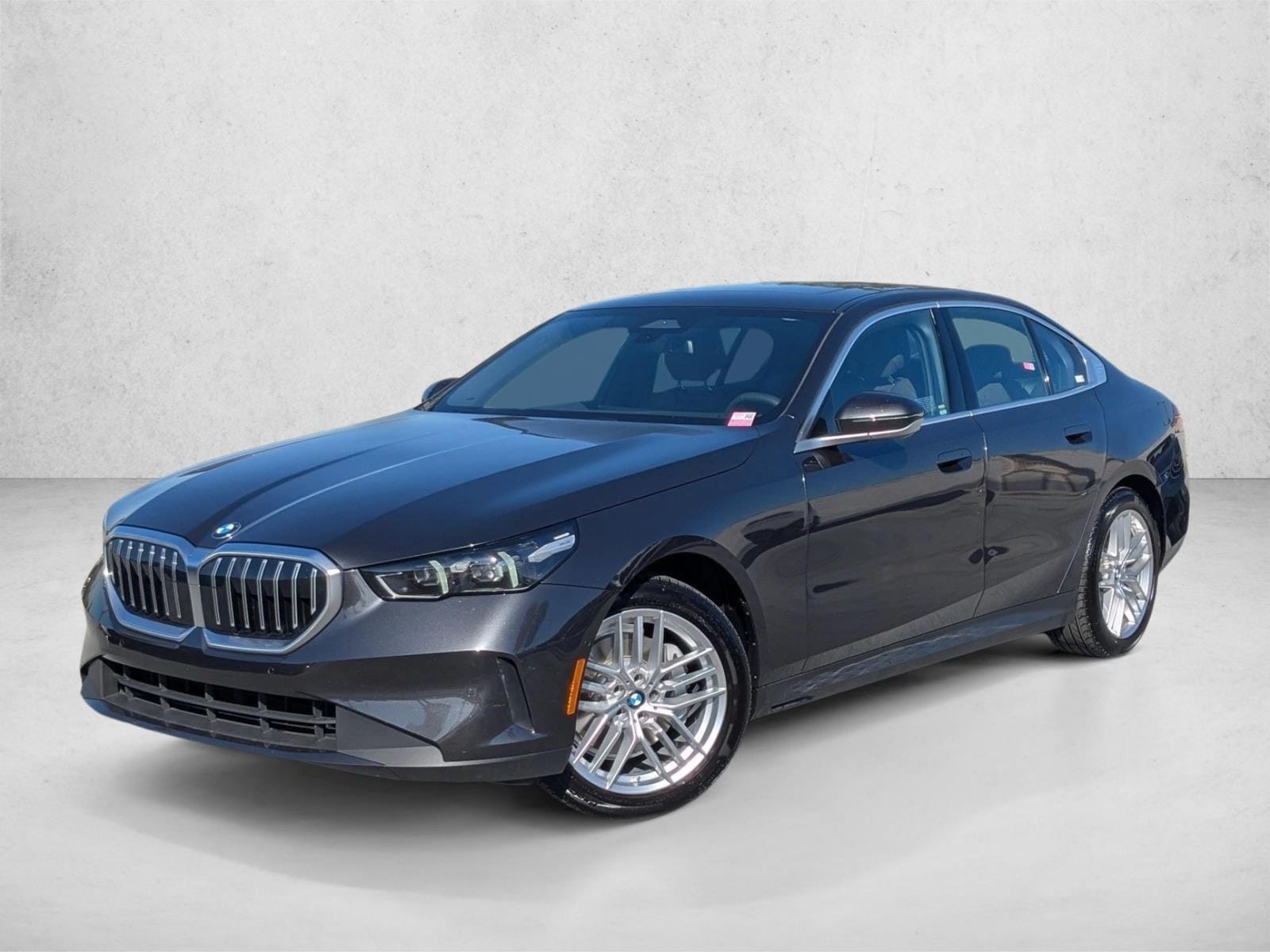 2025 BMW 5 Series 530i's photo