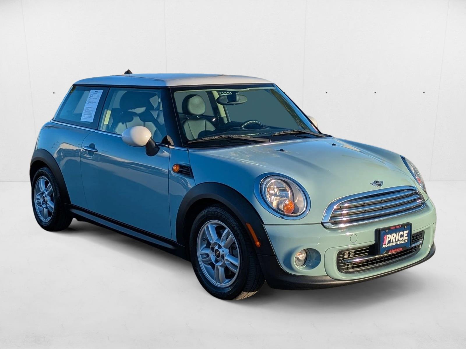 2012 Mini Cooper Base Hardtop photo 3