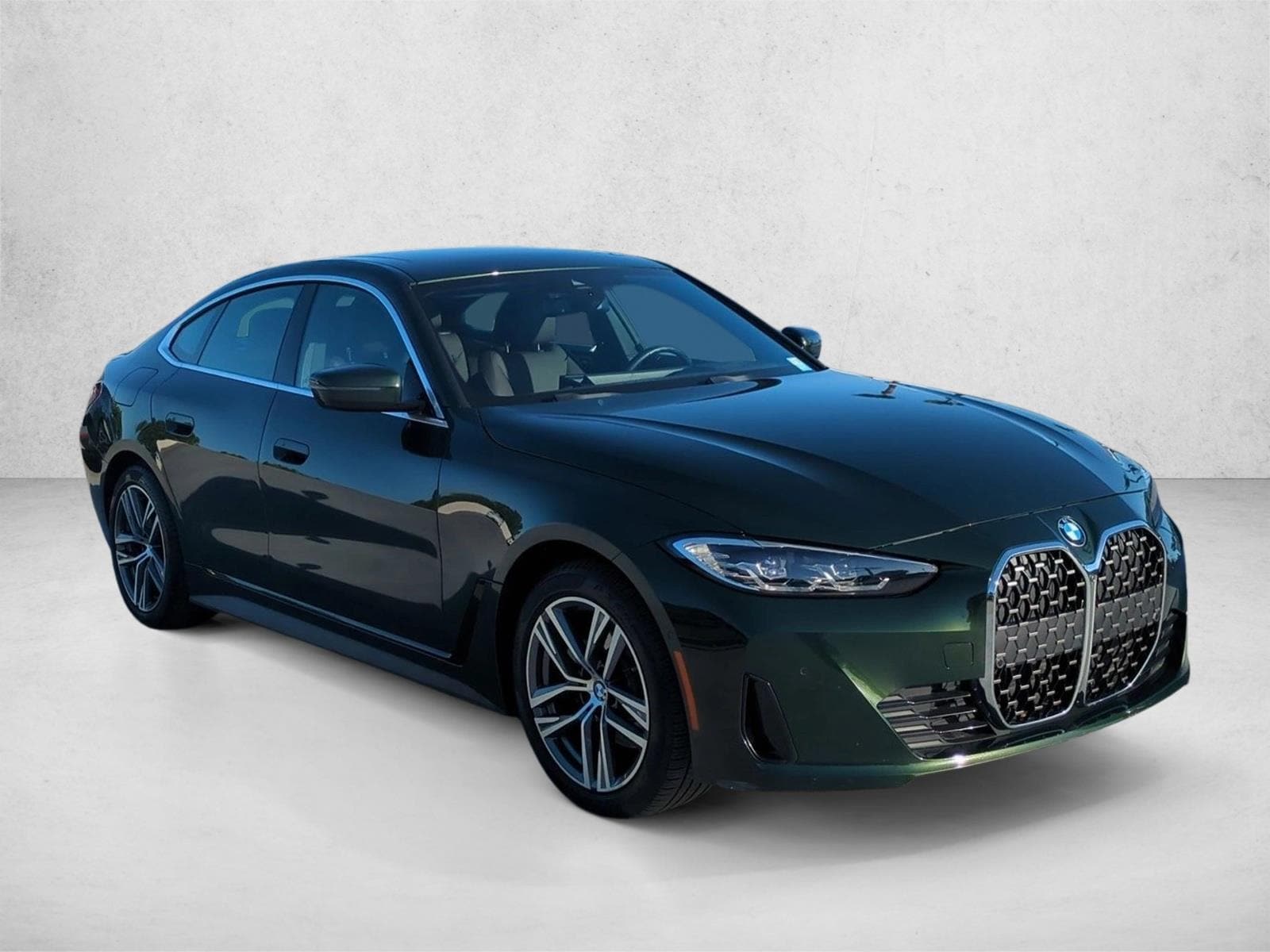 2024 BMW 430i xDrive photo 2