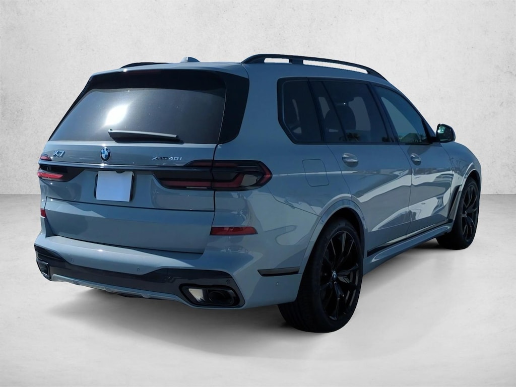New 2027 BMW X7 xDrive40i SUV