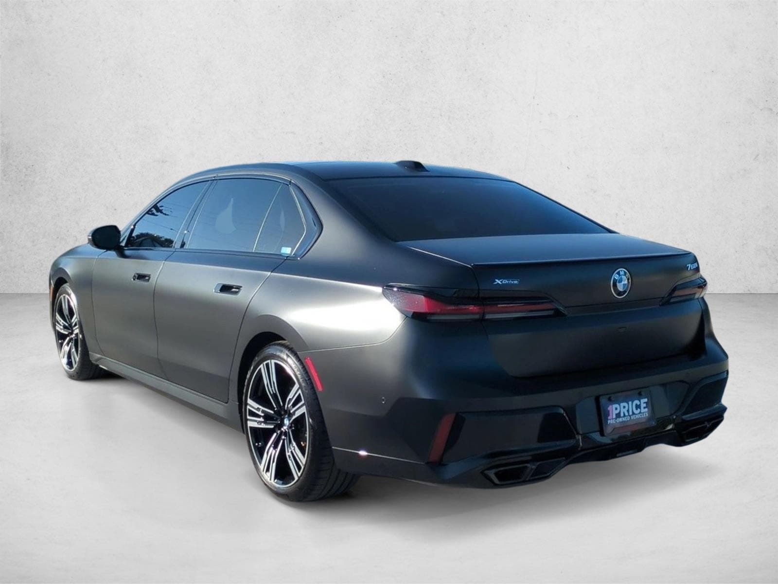 2024 BMW 760i xDrive photo 3