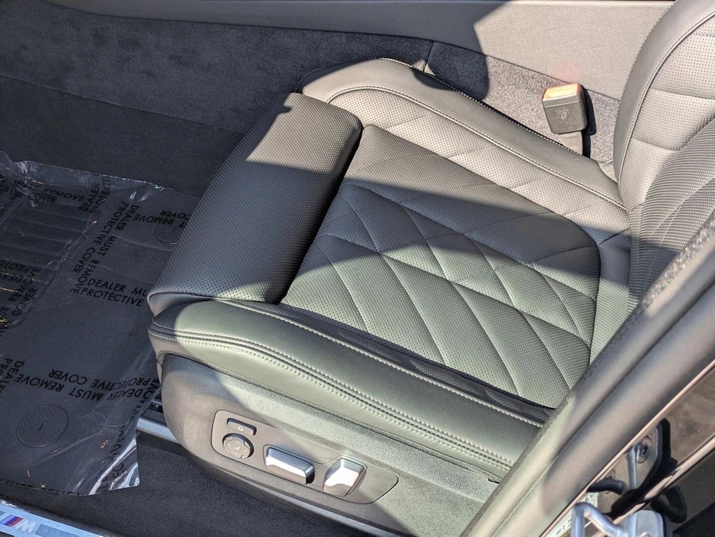 New 2026 BMW X6 xDrive40i SUV