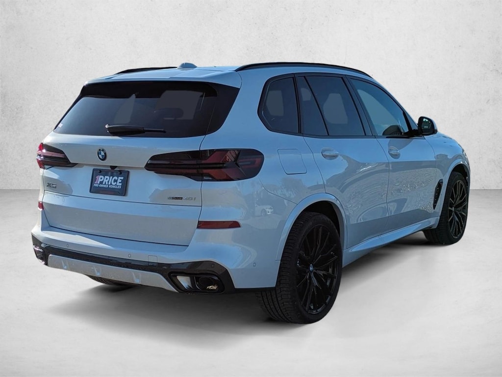 New 2026 BMW X5 sDrive40i SUV