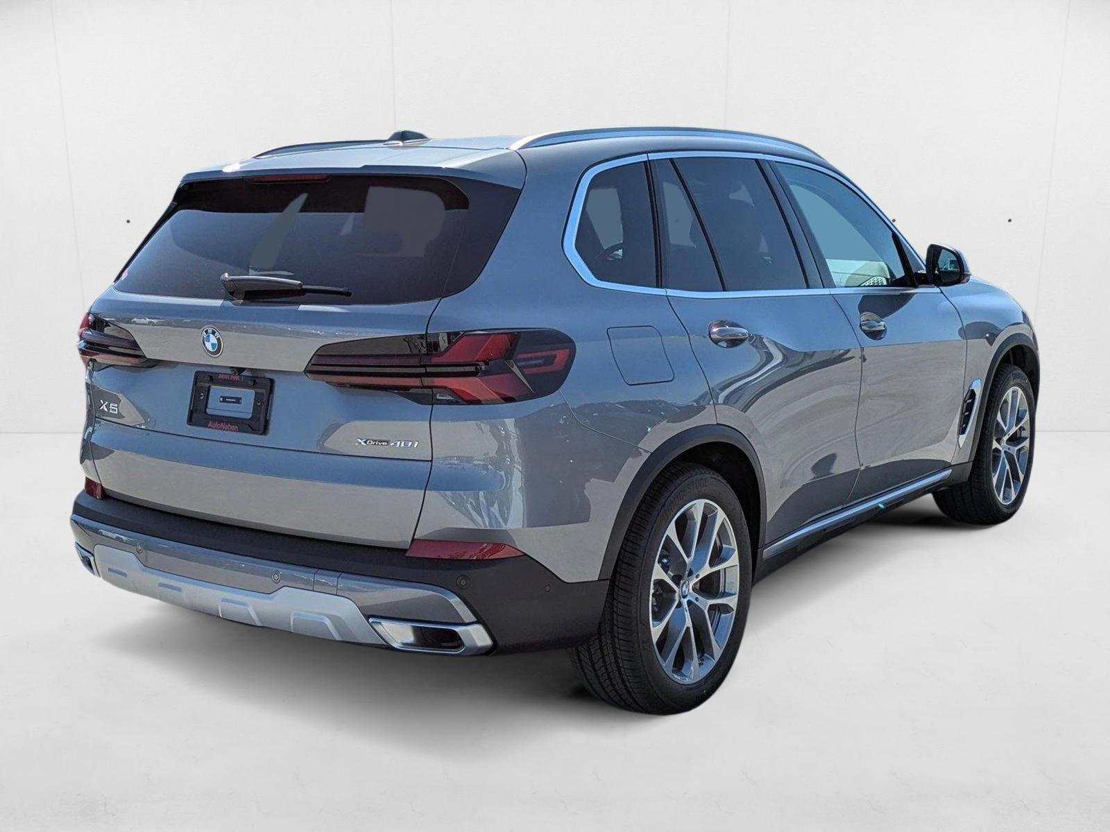 2026 Bmw X5 xDrive40i photo 2