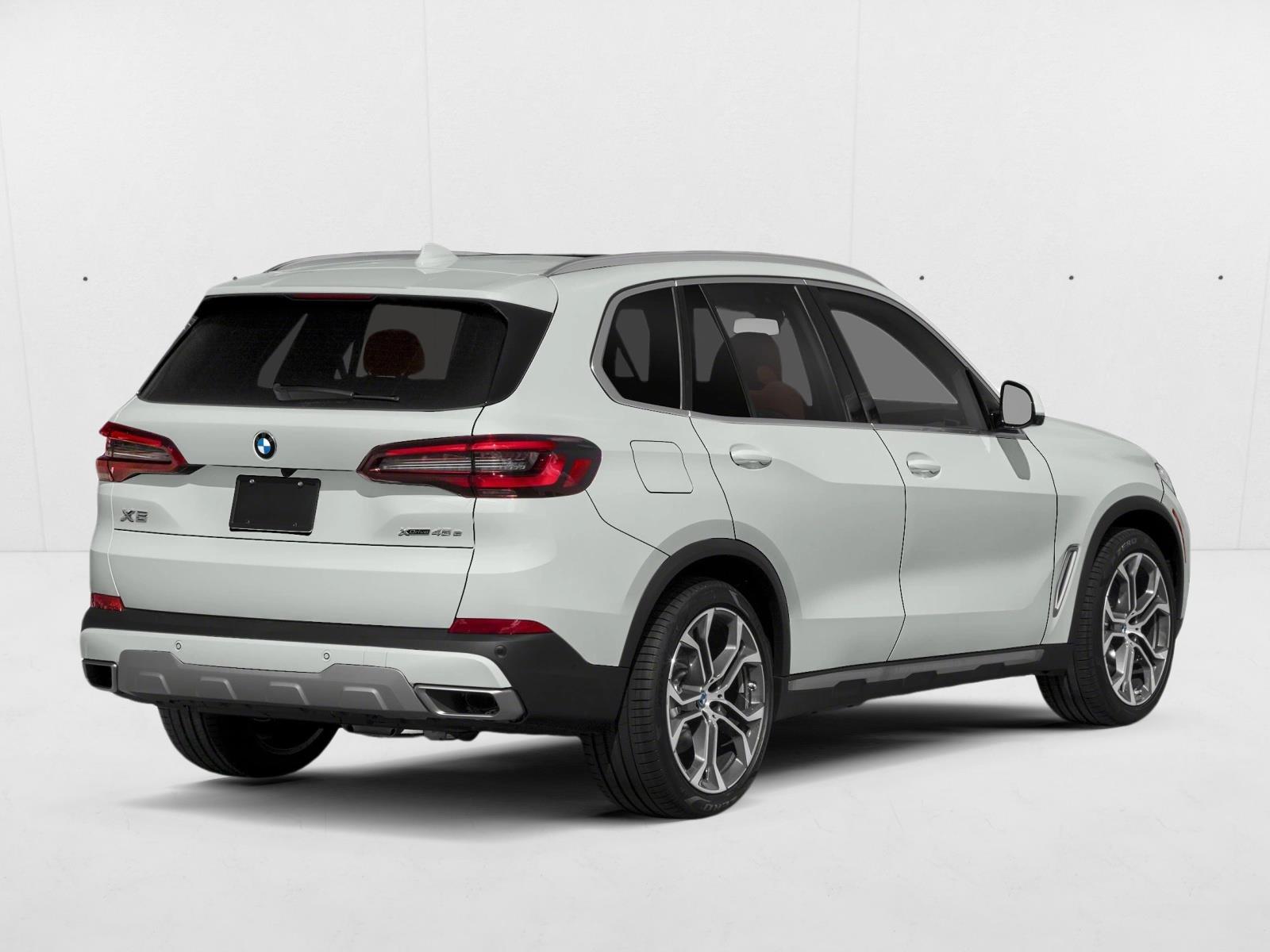 2026 BMW iX xDrive45 photo 2