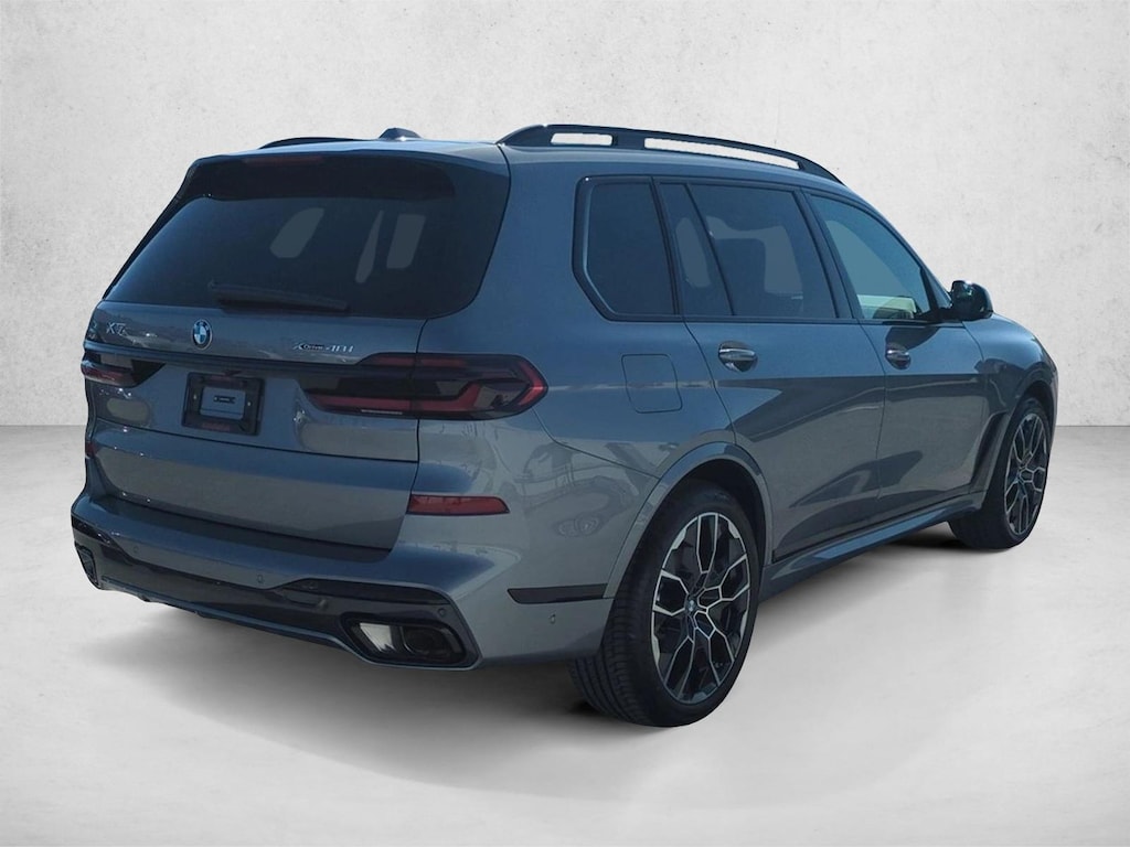 New 2027 BMW X7 xDrive40i SUV