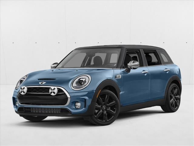 2017 MINI Clubman Cooper S's photo