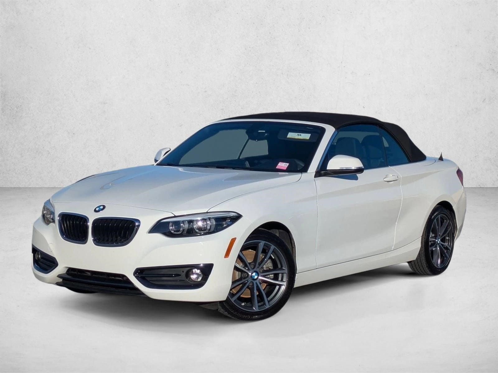2018 BMW 2 Series 230i's photo