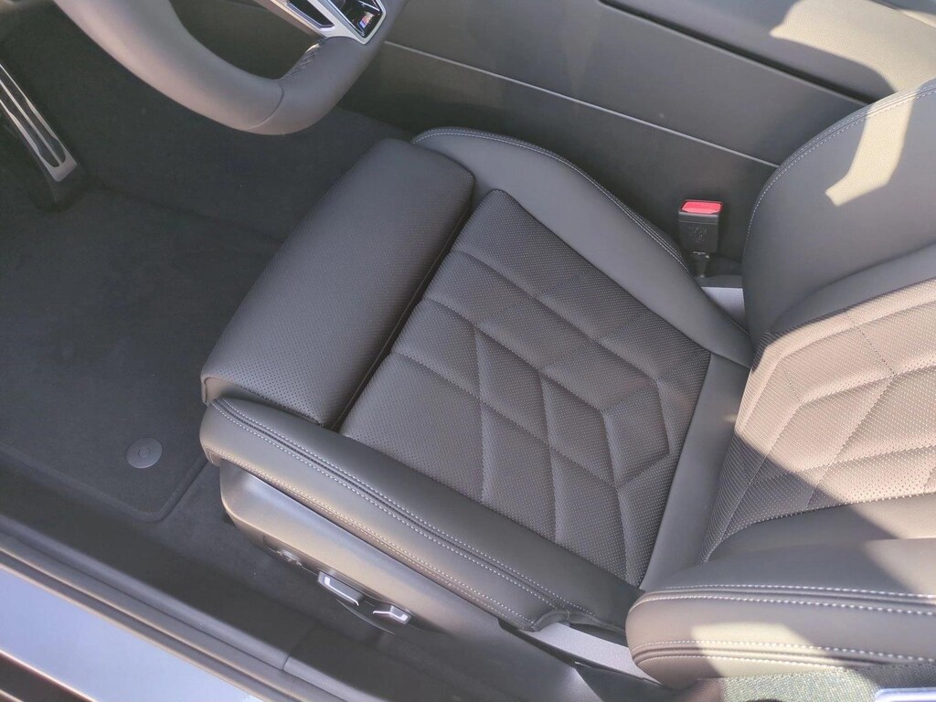 New 2026 BMW 530i Sedan