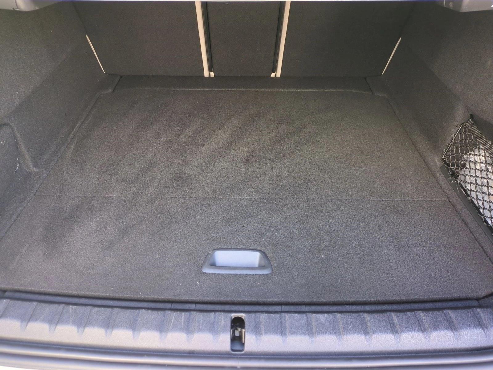 2026 BMW 228i photo 5