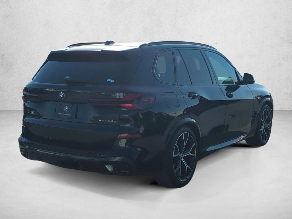 New 2026 BMW X5 PHEV xDrive50e SUV