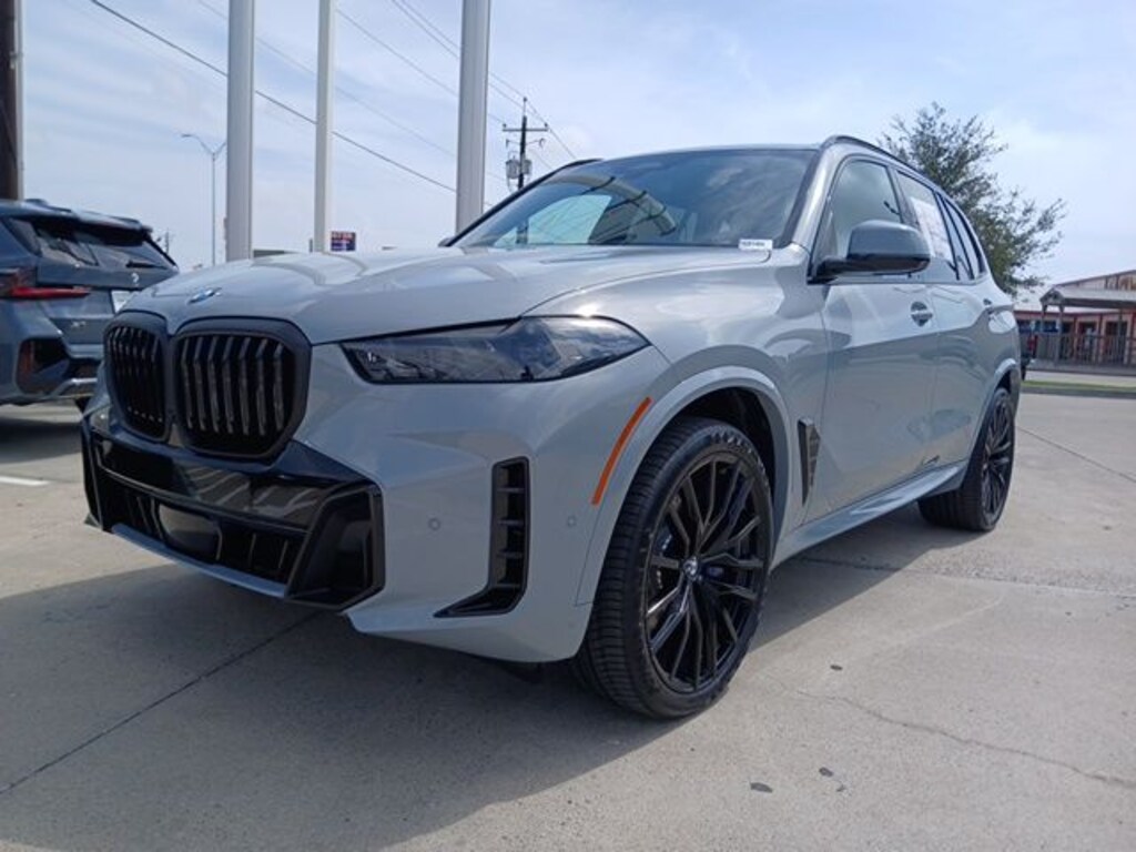 New 2026 BMW X5 sDrive40i SUV