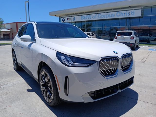 2026 BMW X3 30 XDRIVE's photo