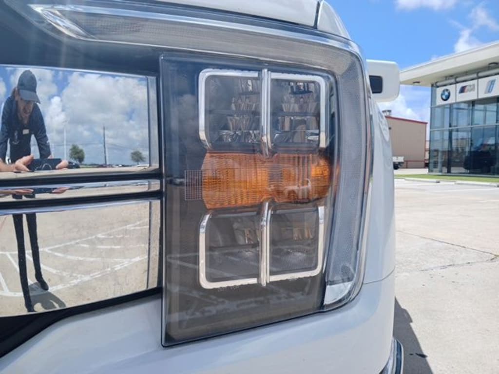 Used 2022 Ford F-150 Lariat 4D SuperCrew Truck