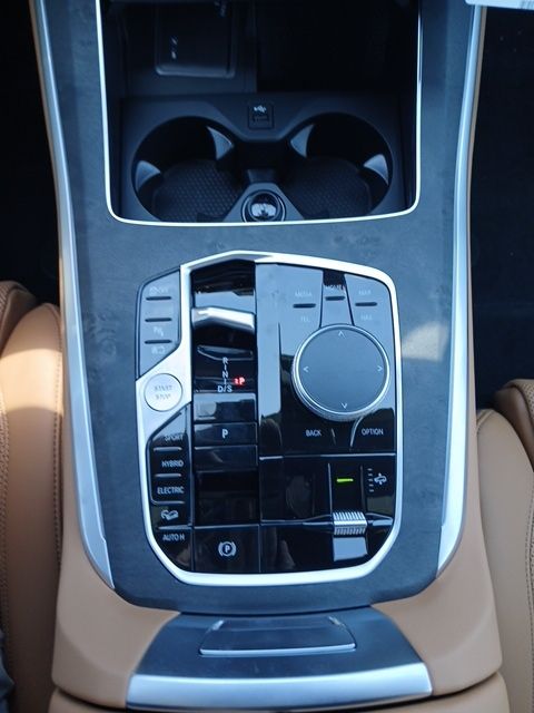 2026 BMW X5 50e - Photo 23