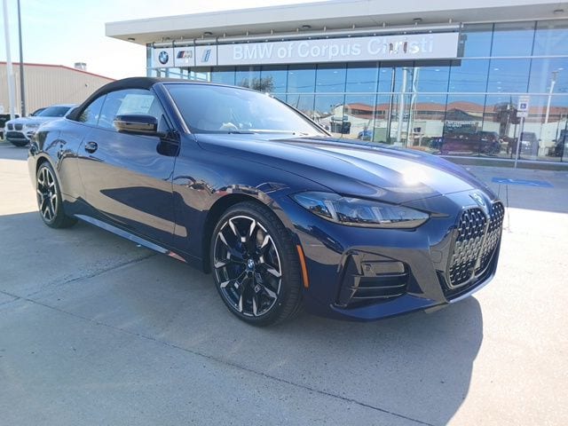 2026 BMW 4 Series 430i Convertible's photo