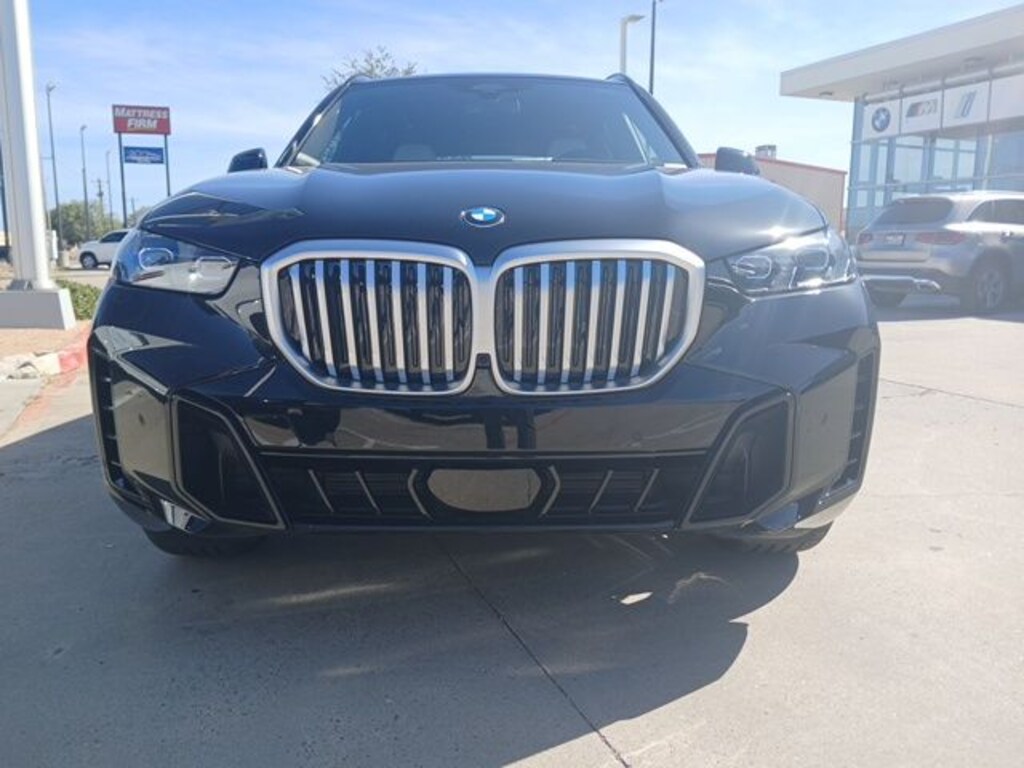 New 2026 BMW X5 sDrive40i SUV