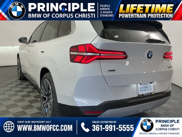 2026 BMW X3 30 - Photo 8