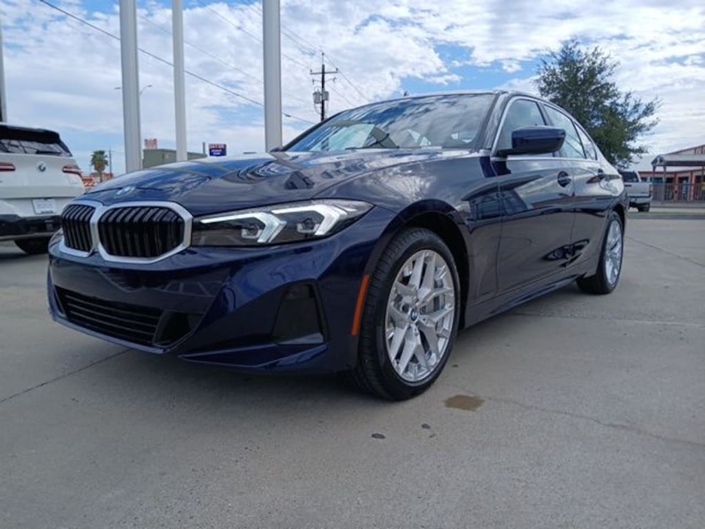 New 2026 BMW 3 Series 330i Sedan