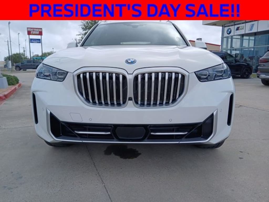 New 2026 BMW X5 xDrive50e SUV