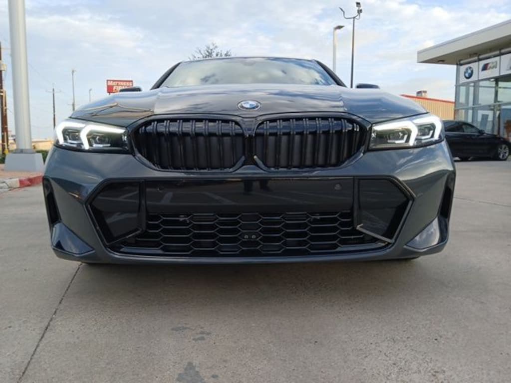 New 2026 BMW 3 Series 330i Sedan