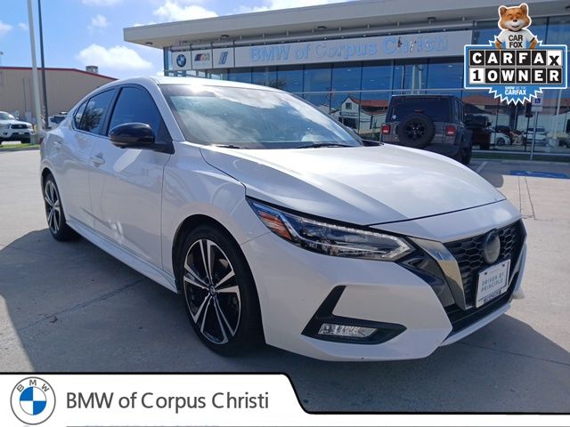 2022 Nissan Sentra SR's photo