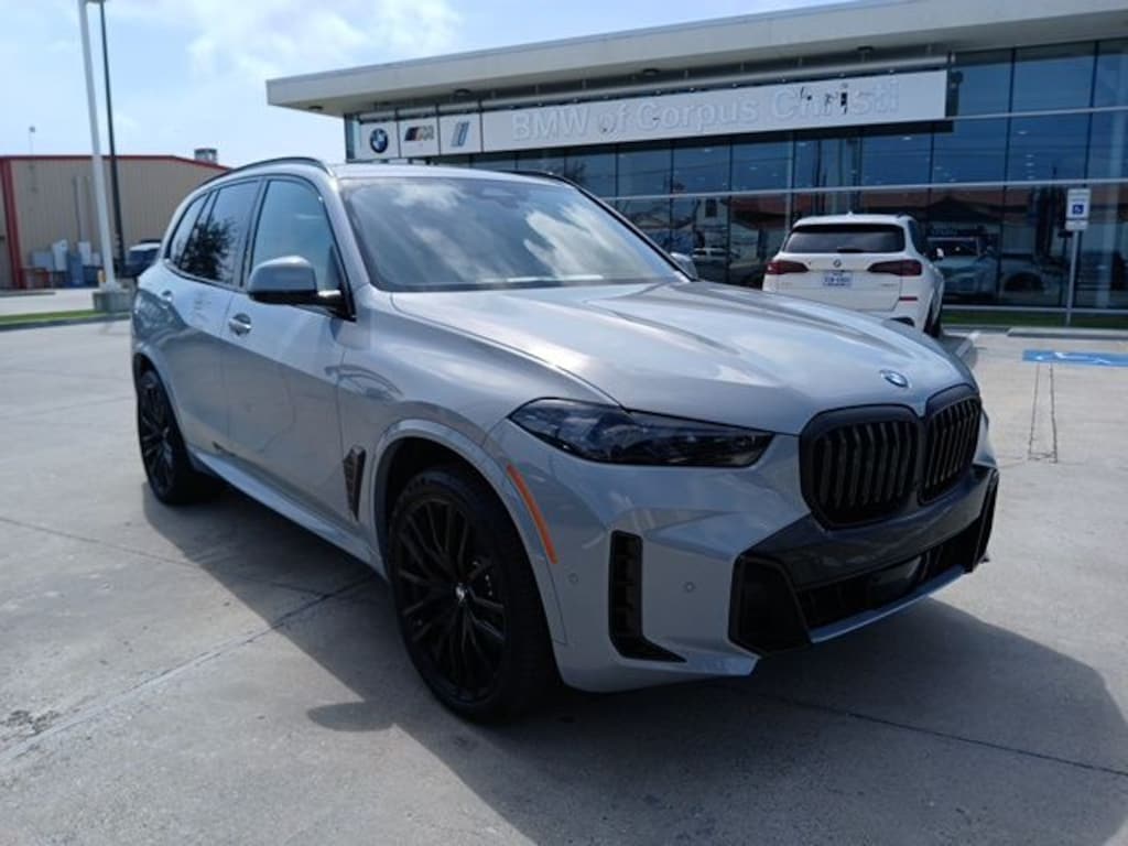 New 2026 BMW X5 sDrive40i SUV