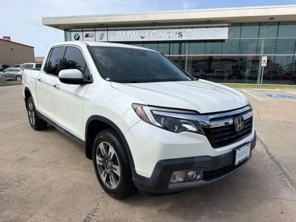 Used 2017 Honda Ridgeline RTL-E 4D Crew Cab Truck